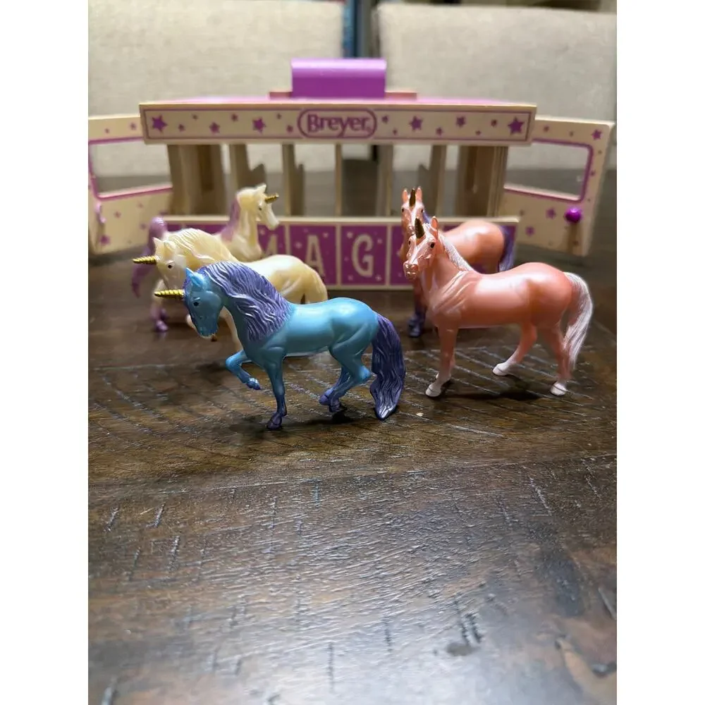 Breyer Unicorn Magic Wooden Stable Playset w/ 5 Colorful Miniature Unicorns